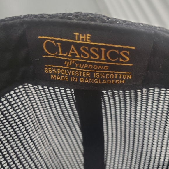 Ivar's Sports Bar Baton Rouge, LA Ball Cap - Picture 6 of 6